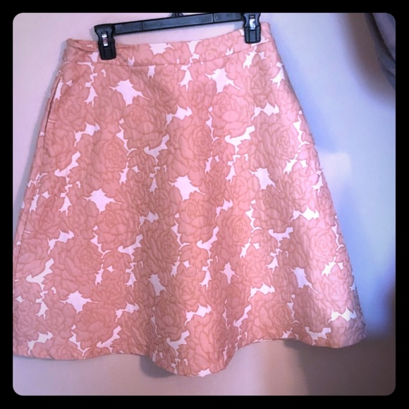 ❤️NWT! 5⭐️ rated! ✨ JW knee length A-line skirt - Picture 2 of 2